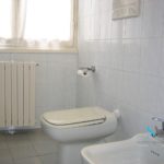 saletta SLB123 bagno con finestra