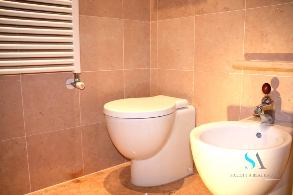 14 bagno sanitari saletta