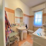 12 ST114 primo bagno